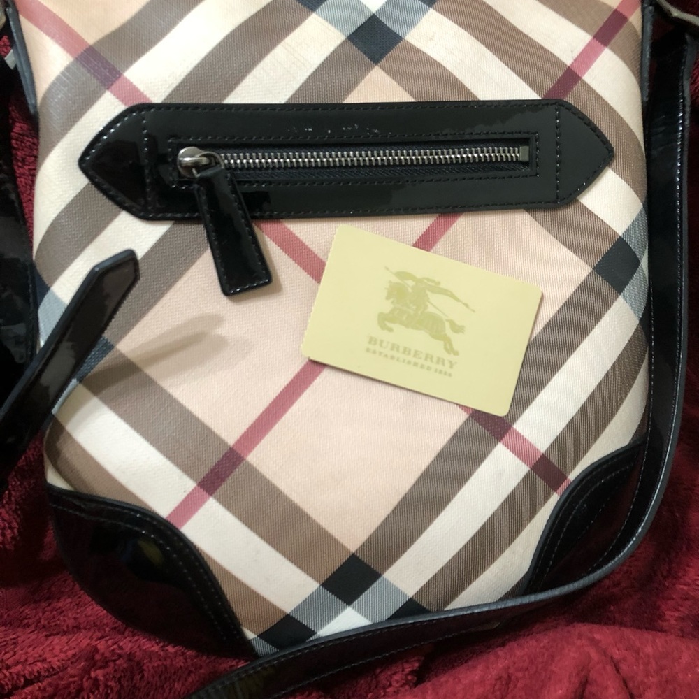 Burberry Dryden Crossbody Bag - Picture 11 of 11